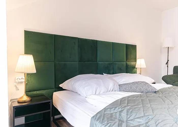 Charming 2-bedroom Steps From U6 Am Schoepfwerk Apartament Wiedeń