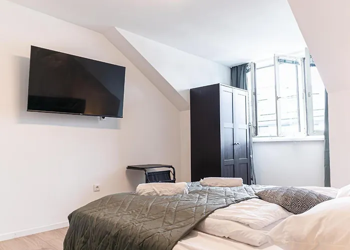 Charming 2-bedroom Steps From U6 Am Schoepfwerk Apartament *